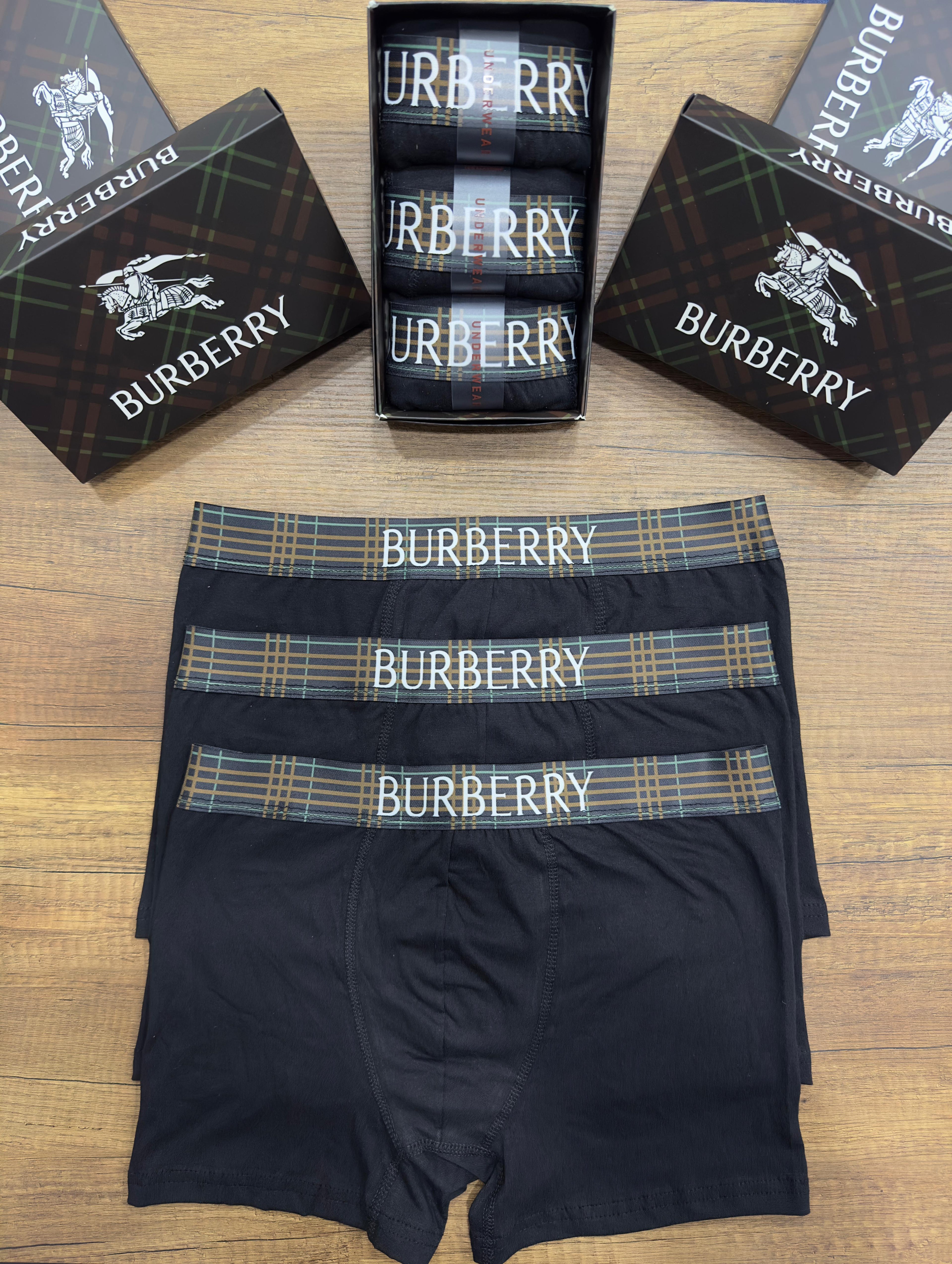 Burberry Erkek Boxer 3’lü Premium Set